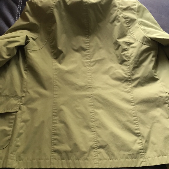 Light Spring Coat - Picture 5 of 5